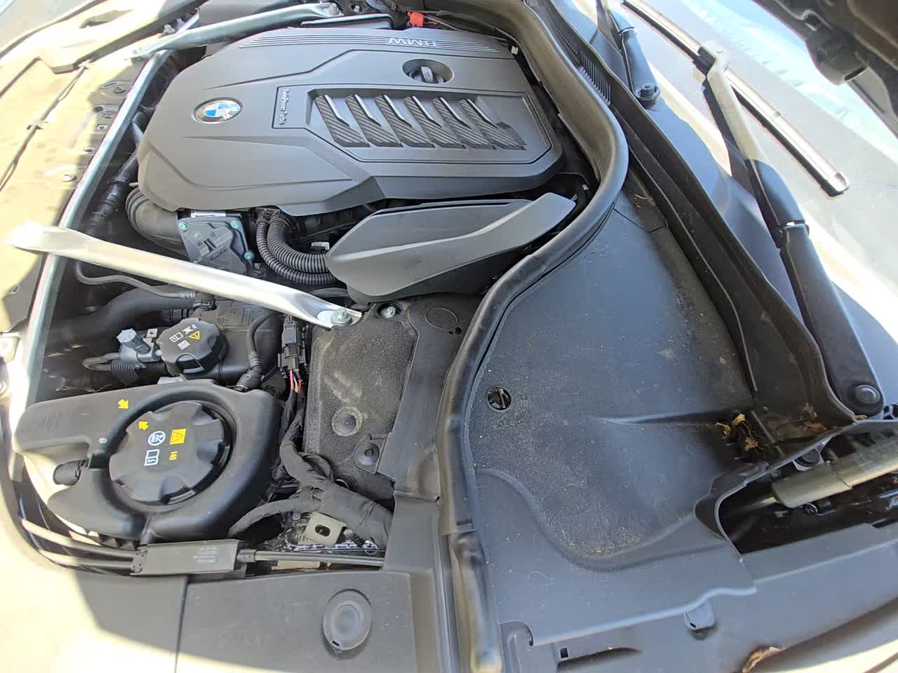 2025 BMW 8 Series 840i xDrive AWD