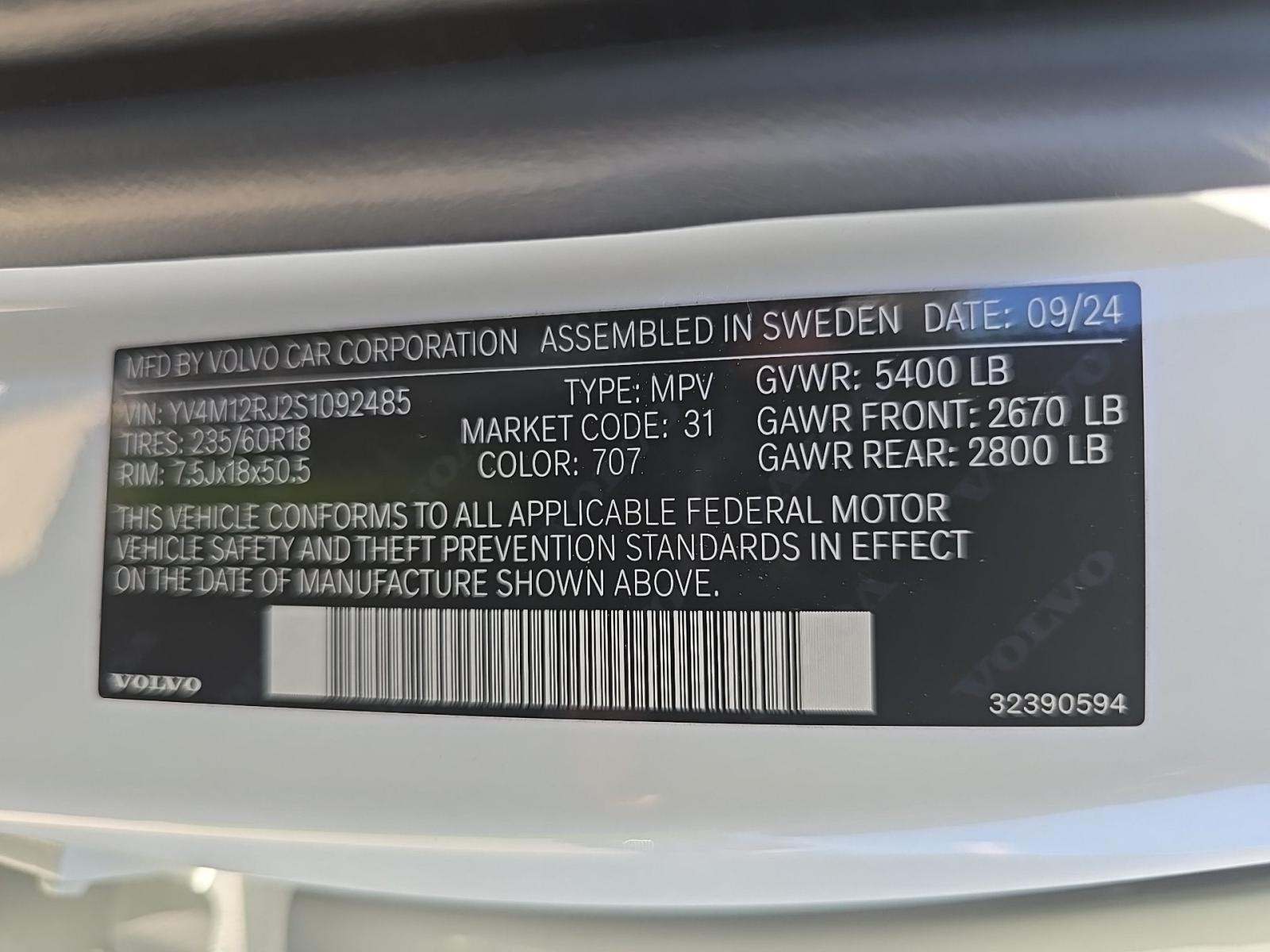 2025 Volvo XC60 B5 Core AWD