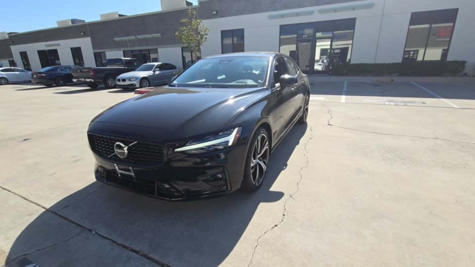 2024 Volvo S60 B5 Core Dark