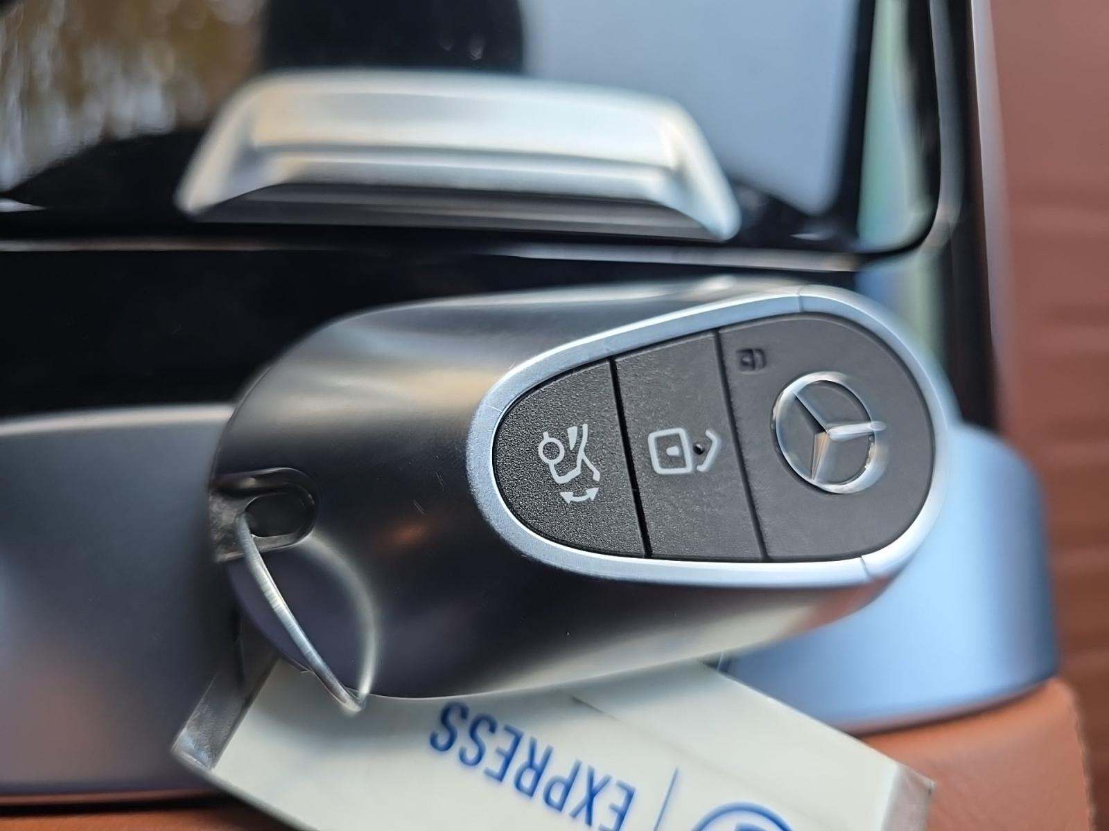 2023 Mercedes-Benz GLC GLC 300 RWD