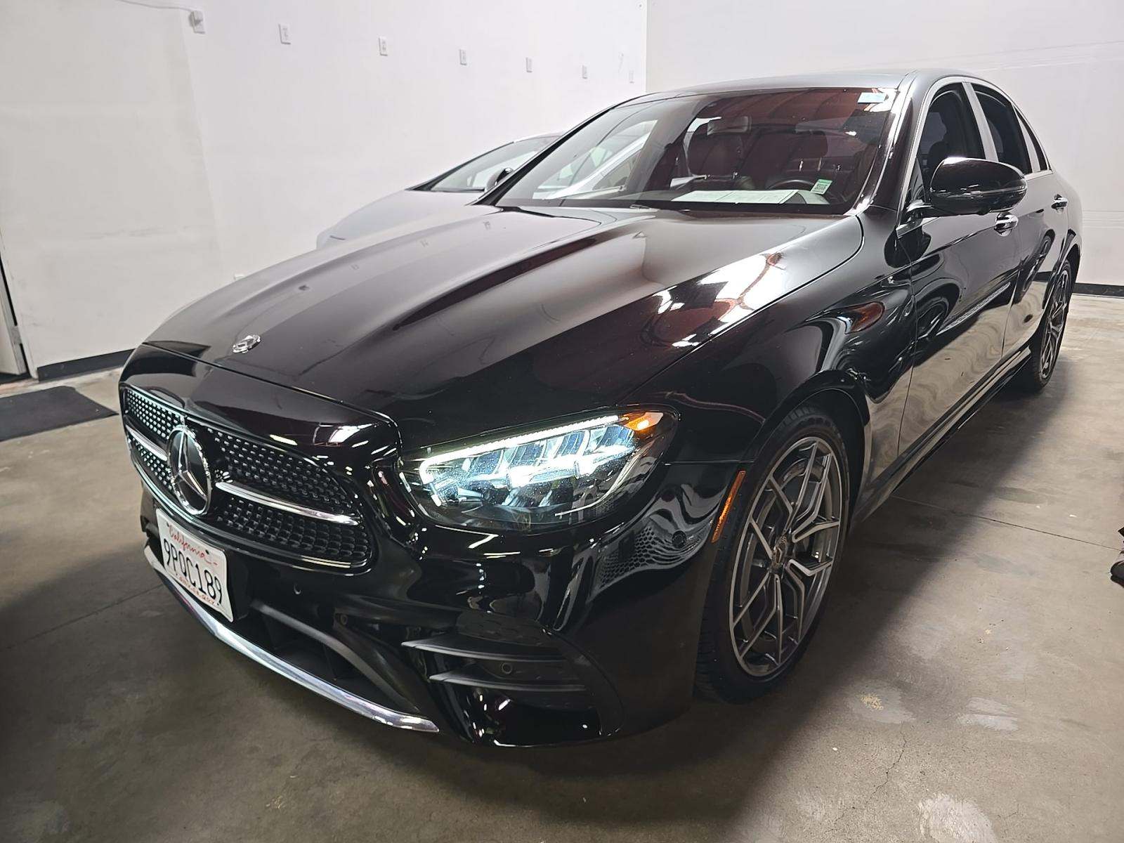 MERCEDES-BENZ E-CLASS - 1