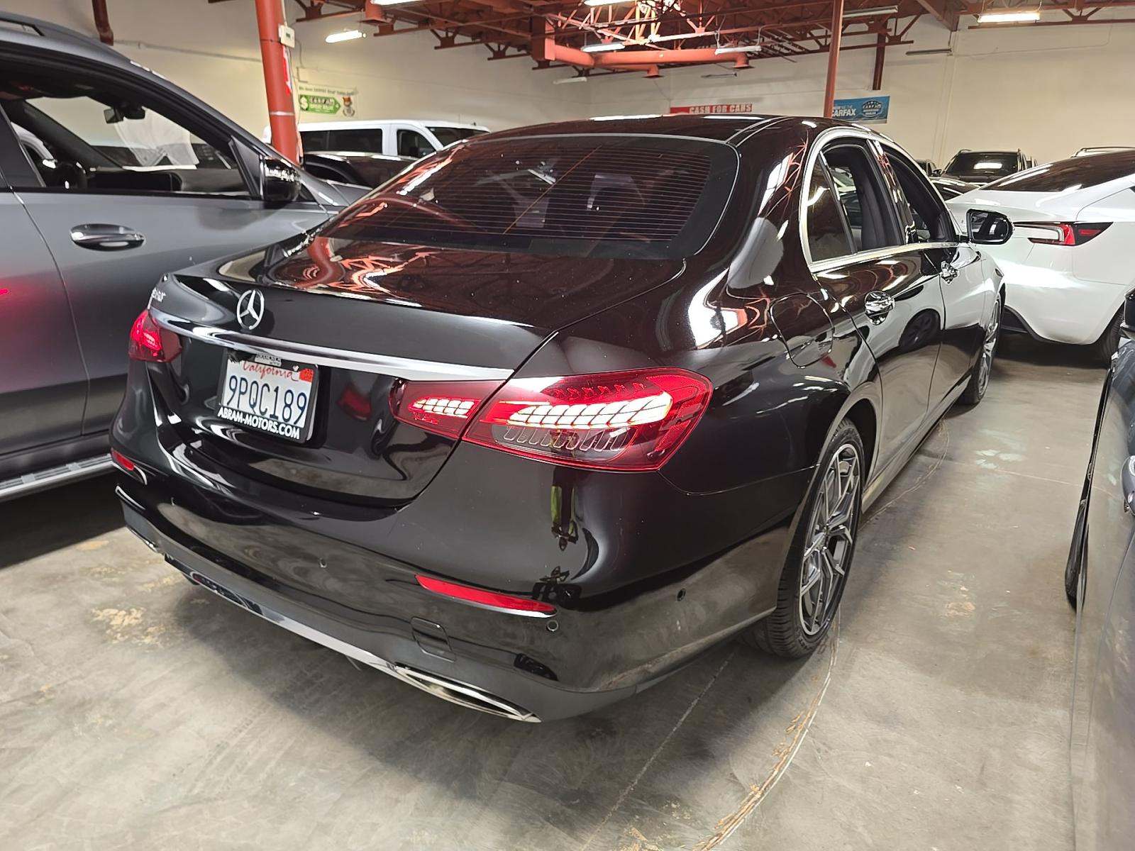 MERCEDES-BENZ E-CLASS - 3