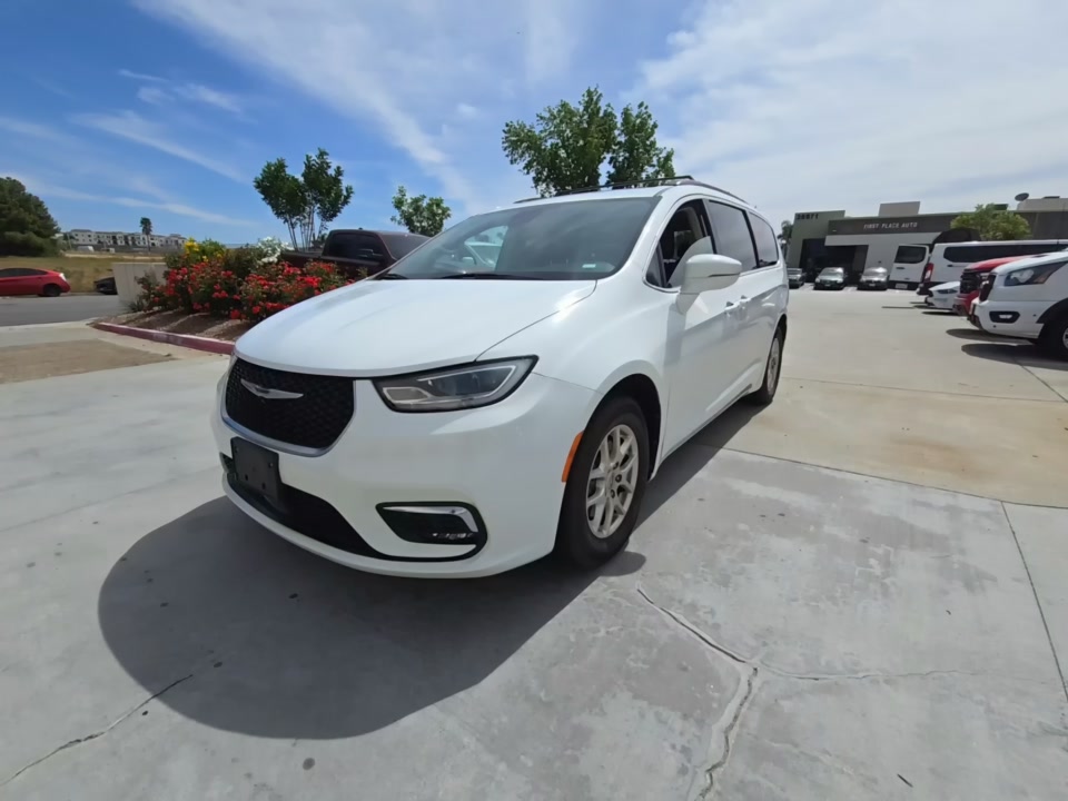 2022 Chrysler Pacifica Touring L FWD