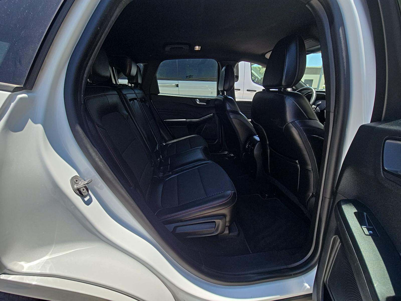 2023 Ford Escape Hybrid ST-Line Select AWD