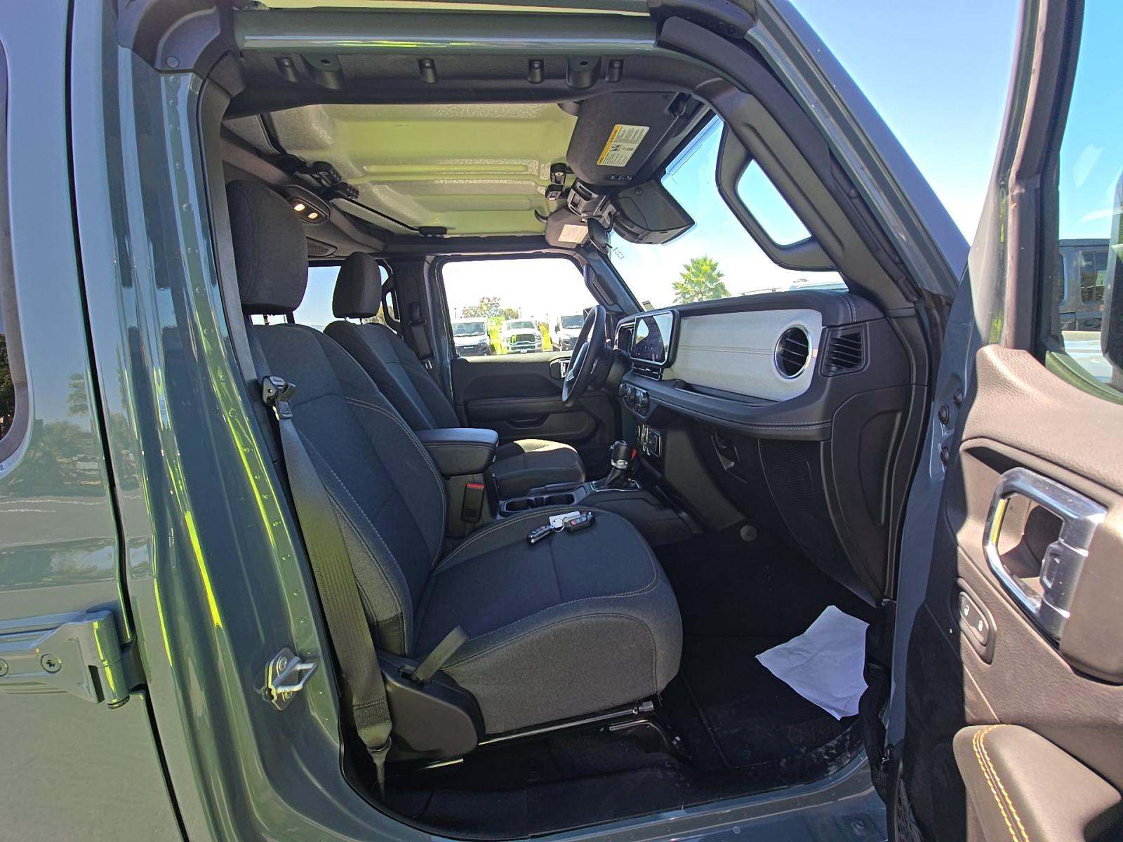 2025 Jeep Wrangler 4xe Sahara AWD