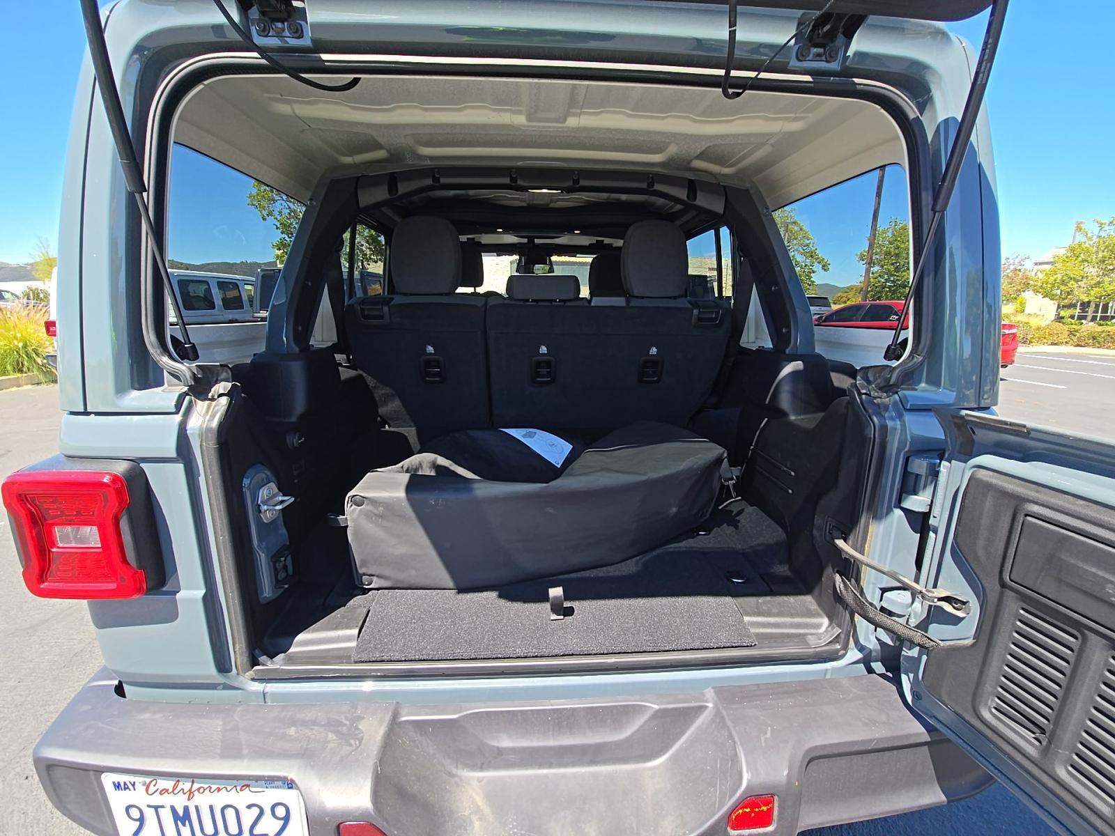 2025 Jeep Wrangler 4xe Sahara AWD