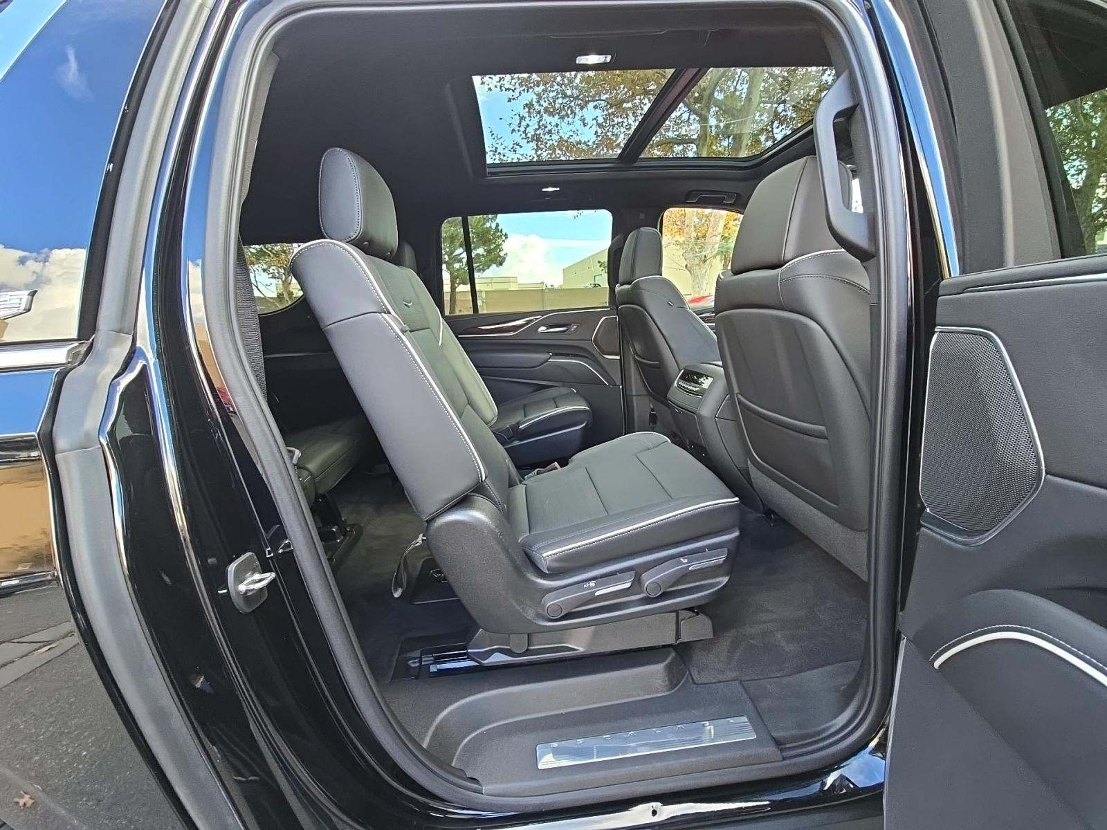 2023 Cadillac Escalade ESV Premium Luxury RWD