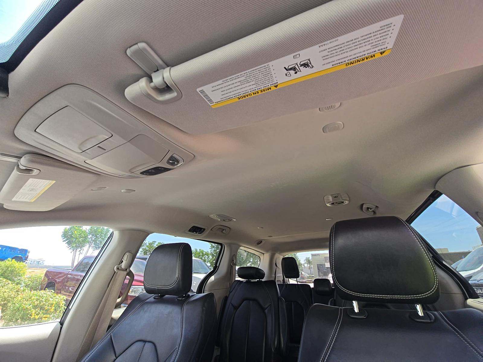 2023 Chrysler Pacifica Touring L FWD