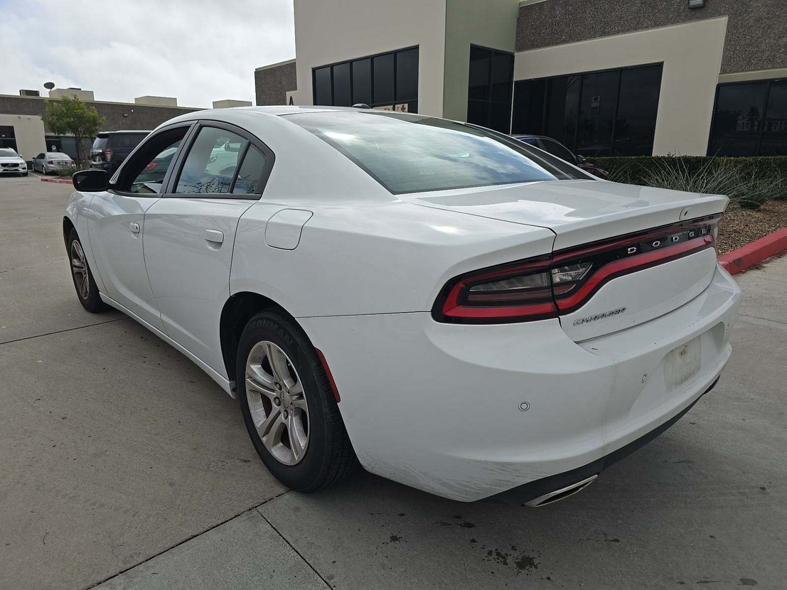 2022 Dodge Charger SXT RWD