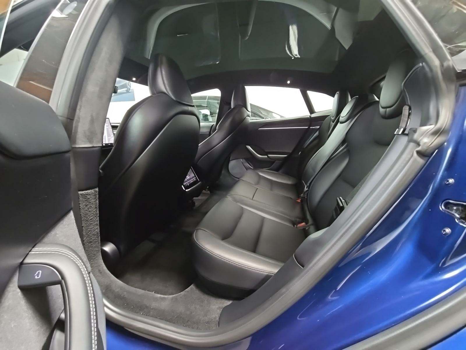 2022 Tesla Model S Base AWD