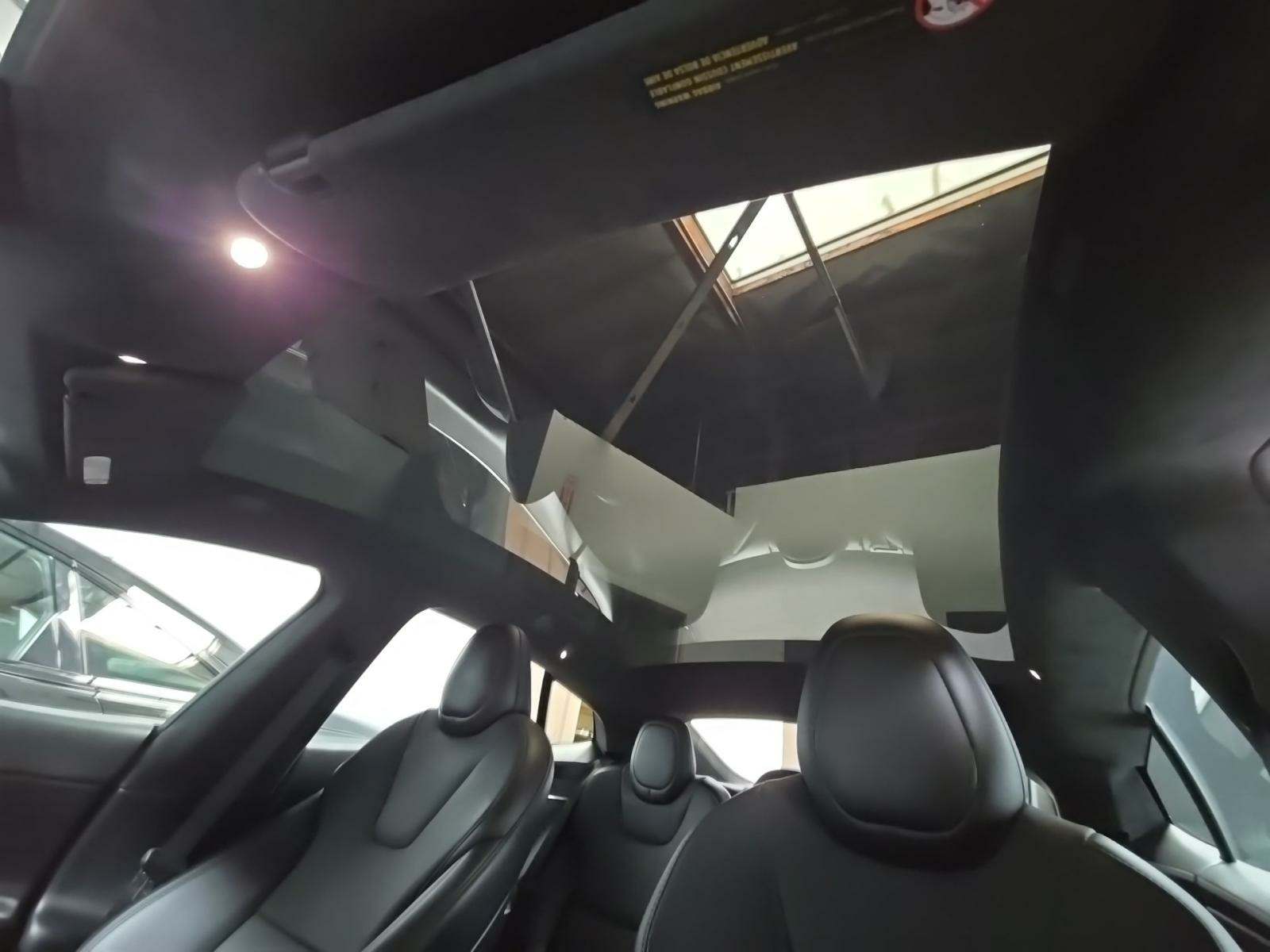 2022 Tesla Model S Base AWD