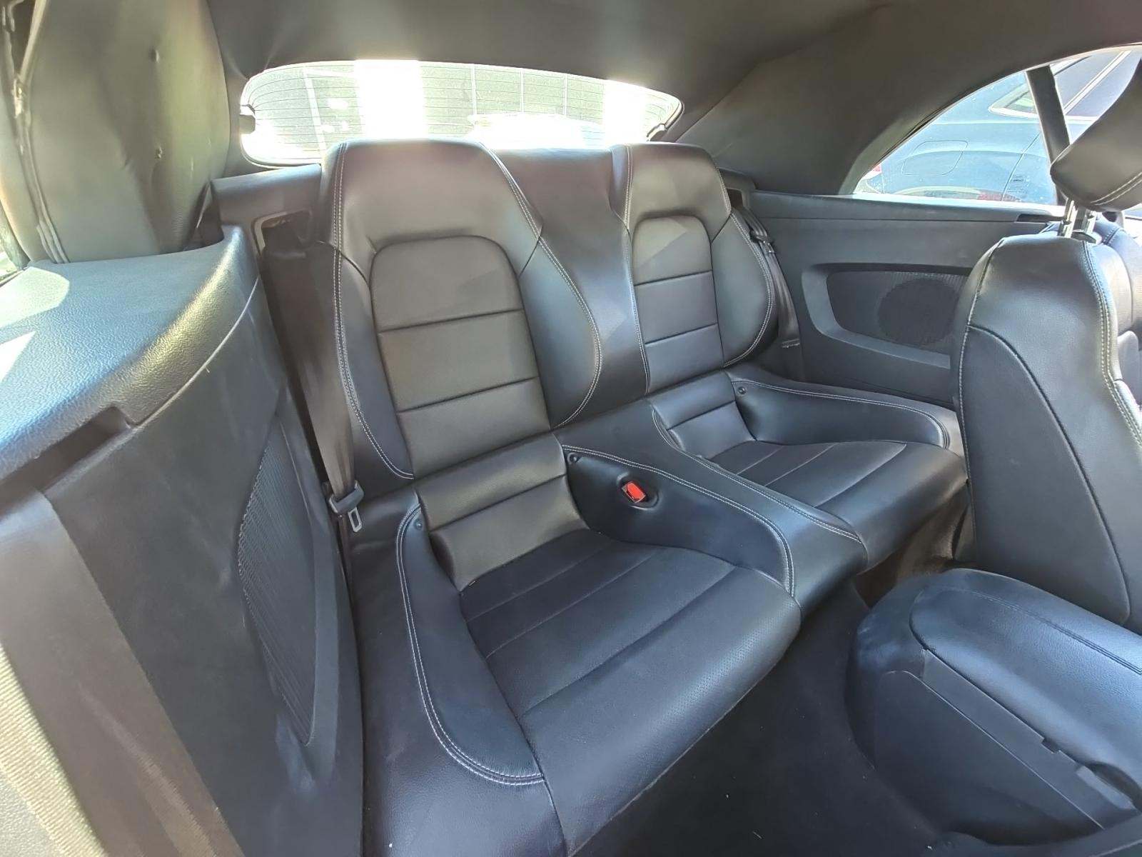 2023 Ford Mustang EcoBoost Premium RWD