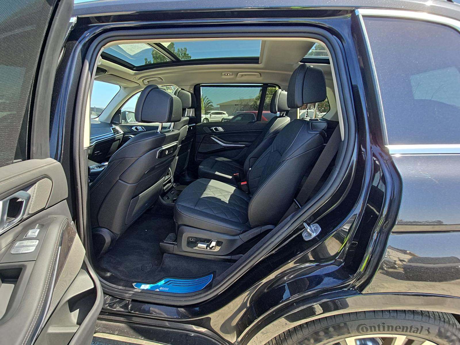 2025 BMW X7 xDrive40i AWD
