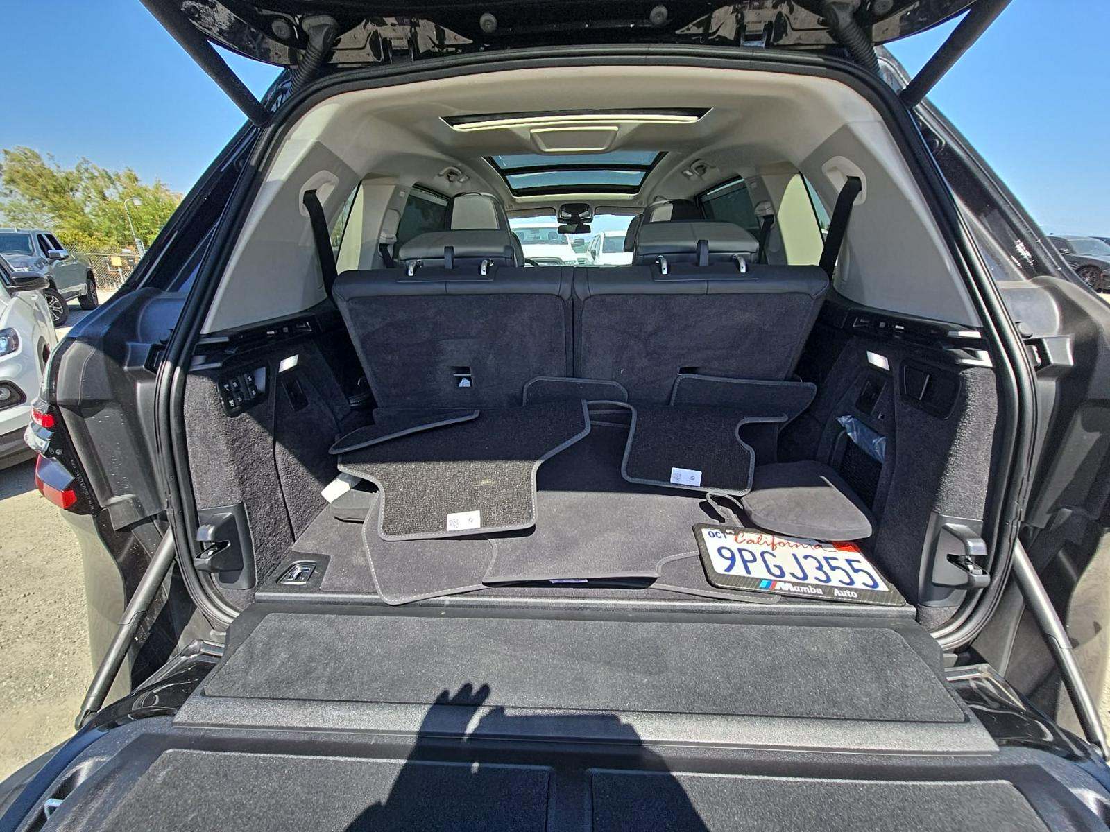 2025 BMW X7 xDrive40i AWD