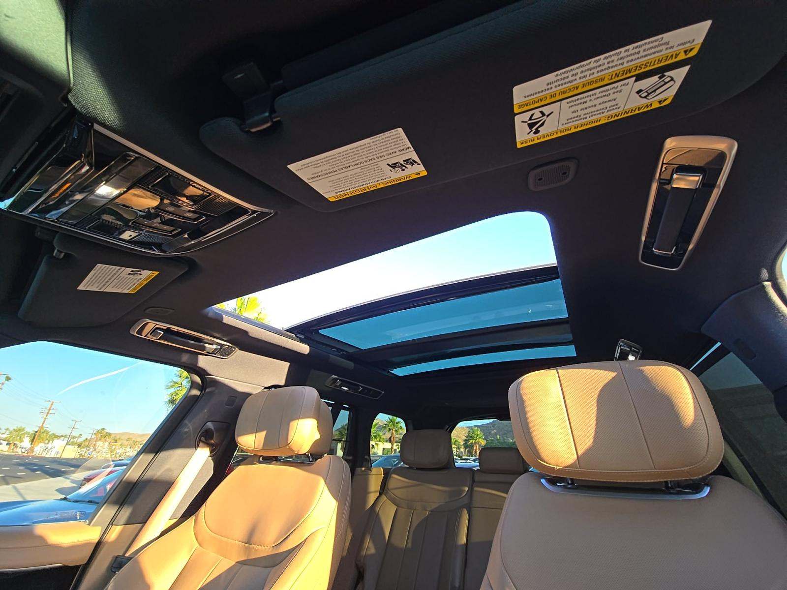 2025 Land Rover Range Rover Autobiography AWD