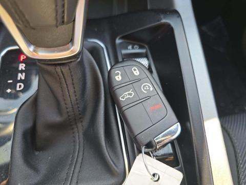 DODGE PLUG-IN HYBRID R/T - 4