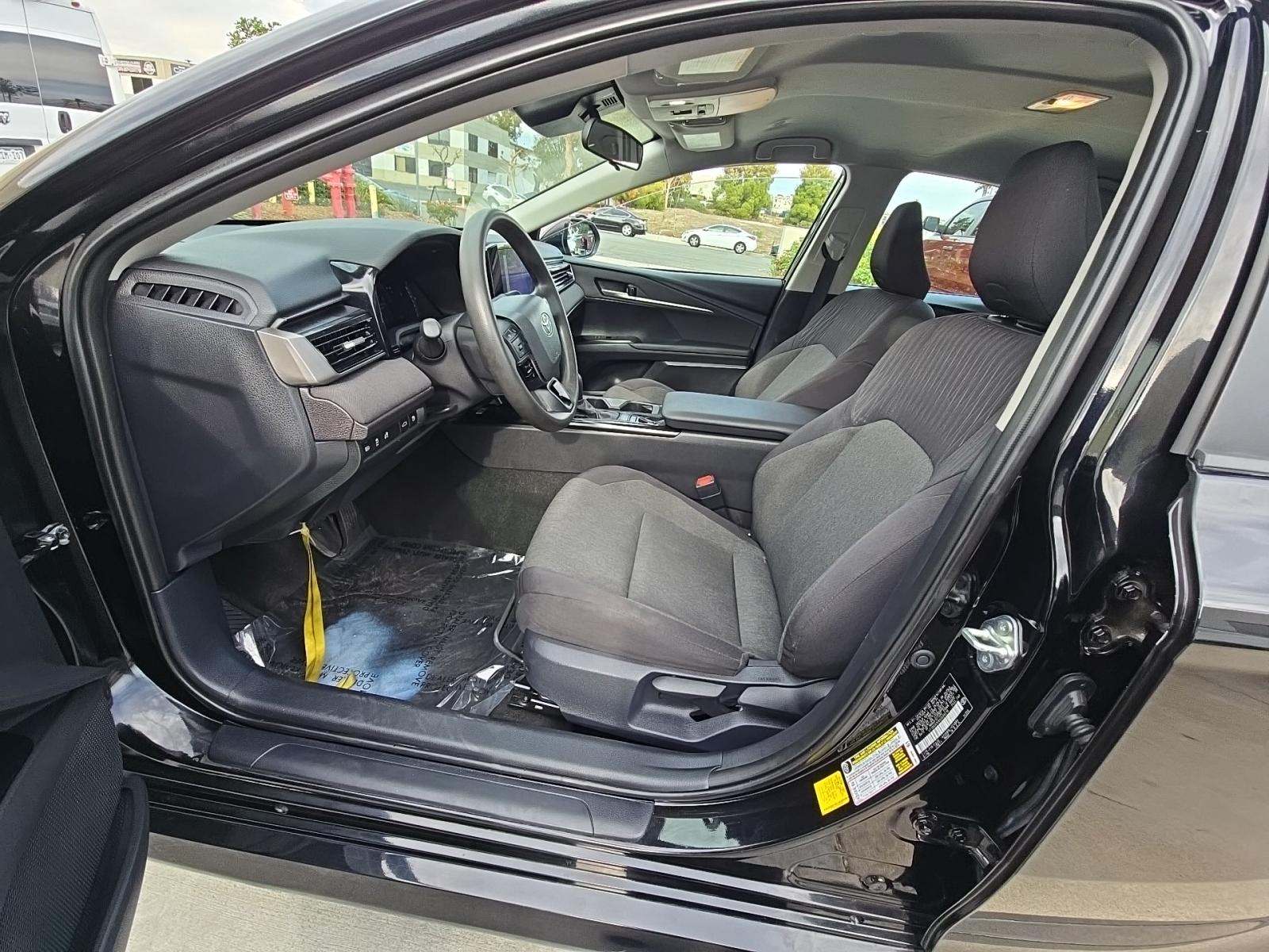 2025 Toyota Camry LE FWD