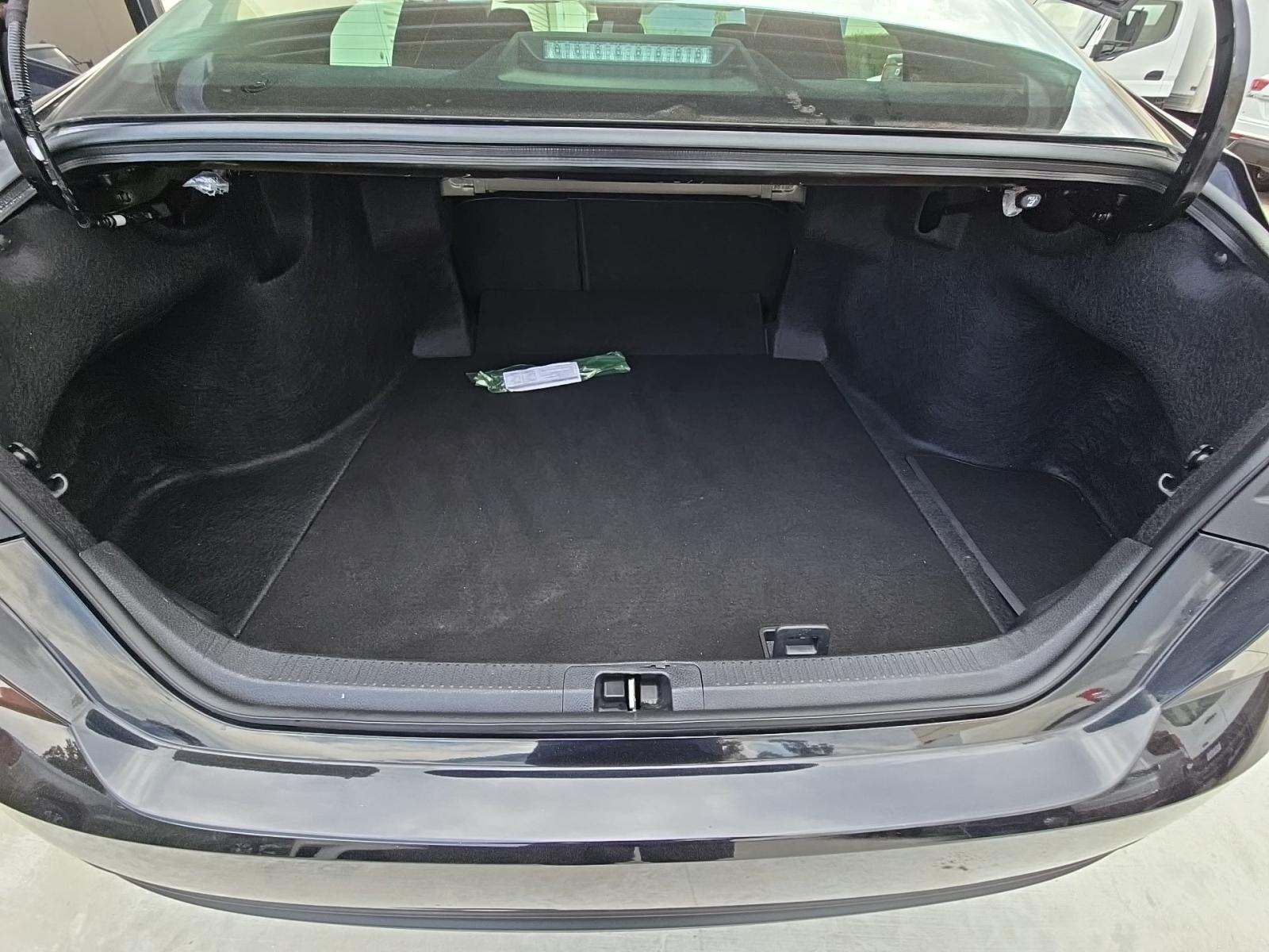 2025 Toyota Camry LE FWD