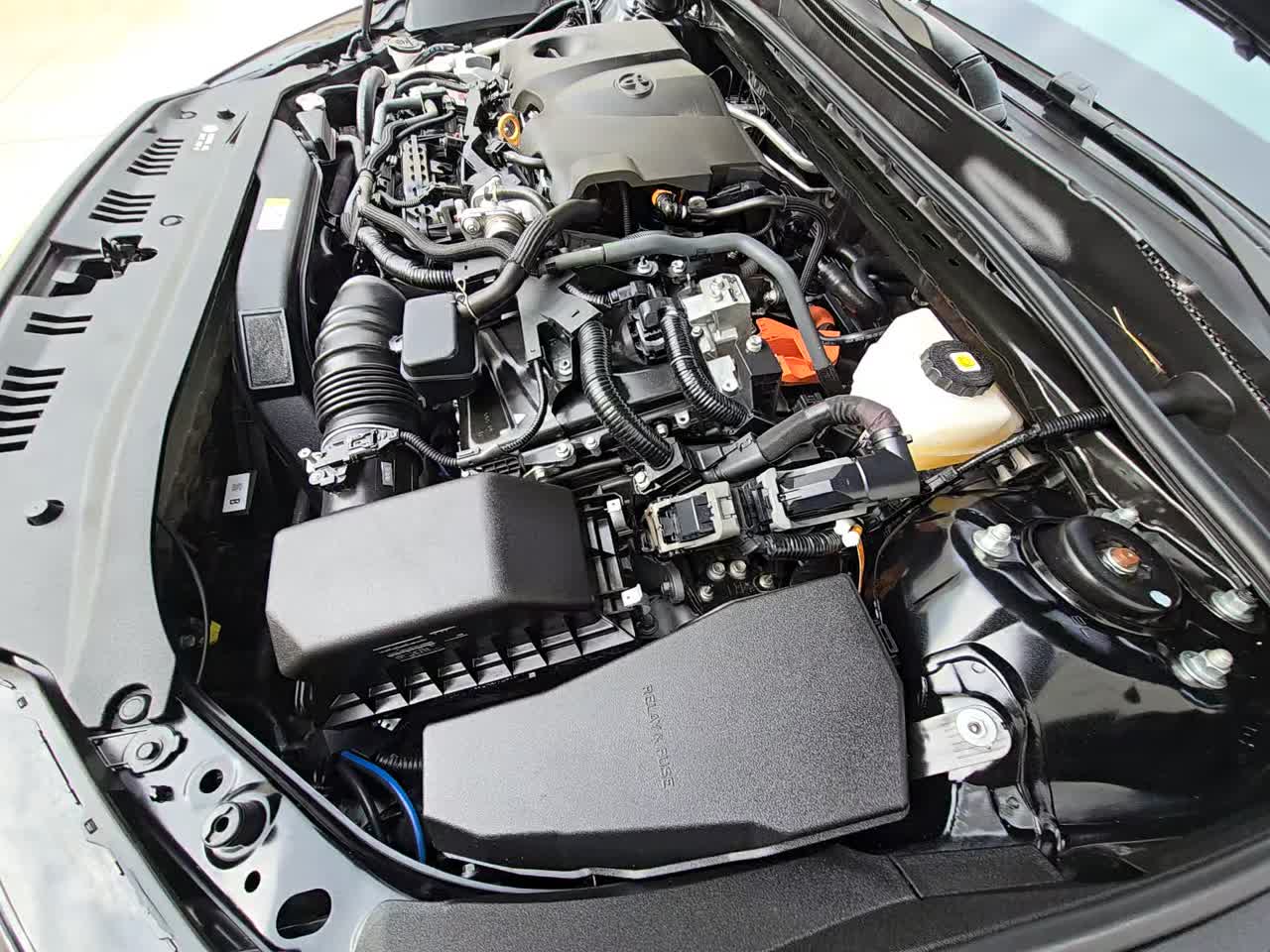 2025 Toyota Camry LE FWD