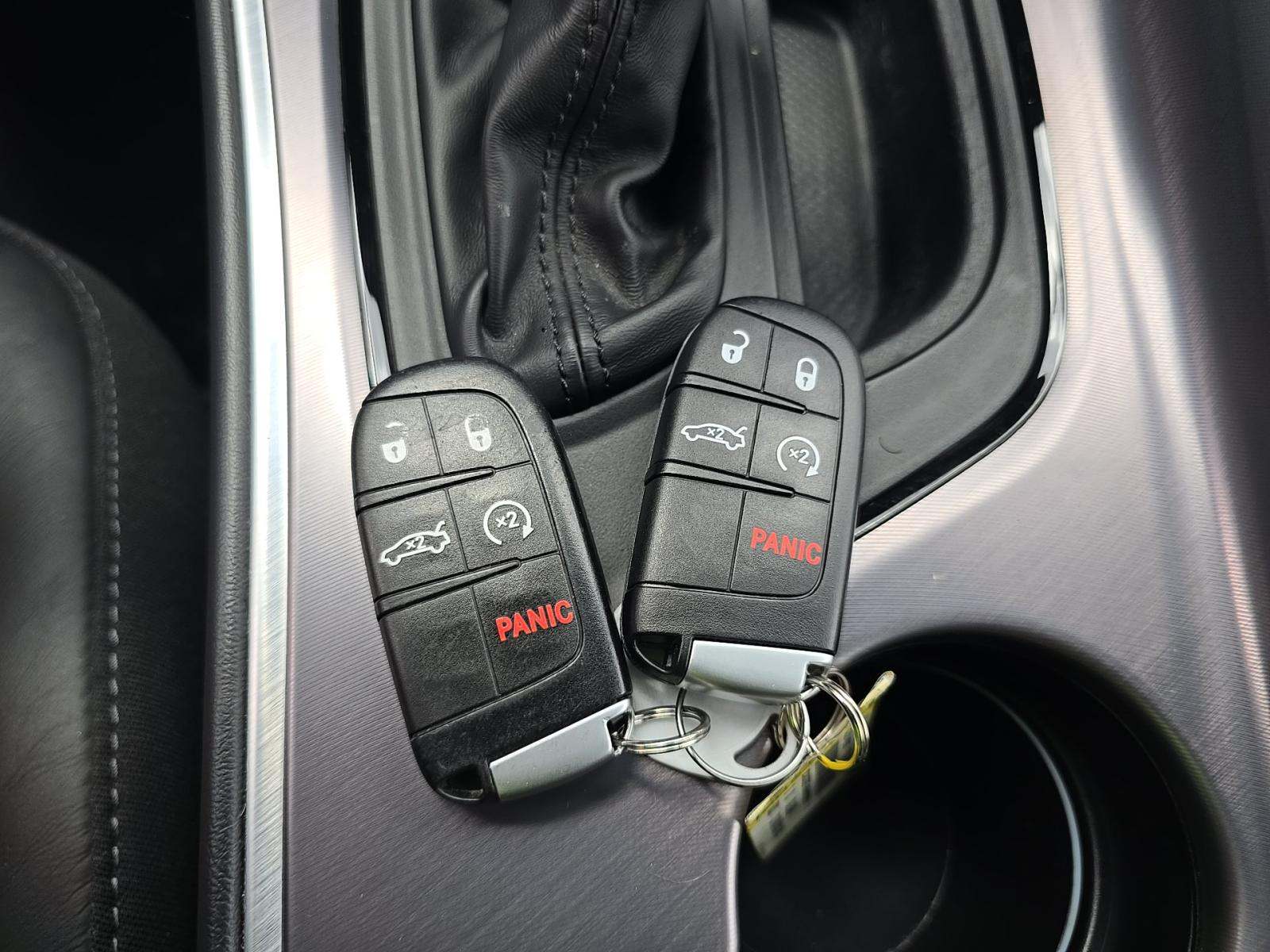 DODGE CHALLENGER - 4