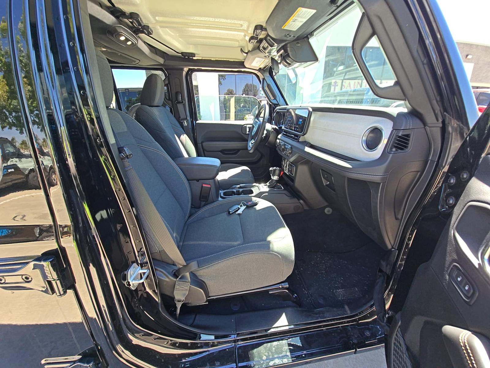 2025 Jeep Wrangler 4xe Sahara AWD