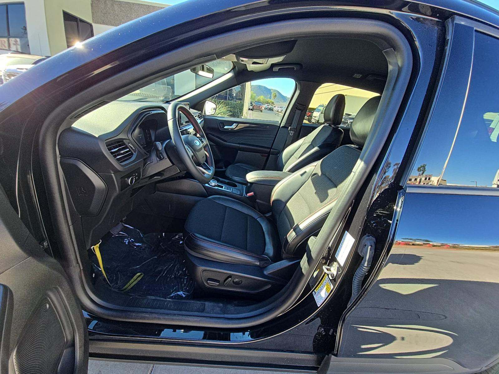 2025 Ford Escape ST-Line AWD