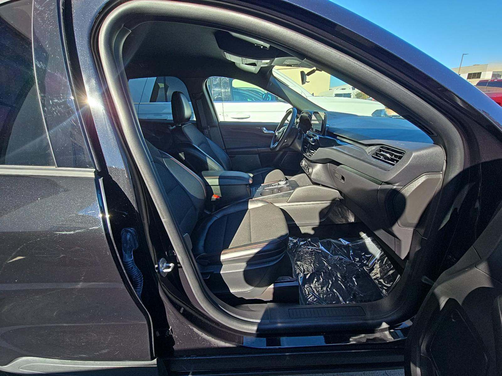 2025 Ford Escape ST-Line AWD