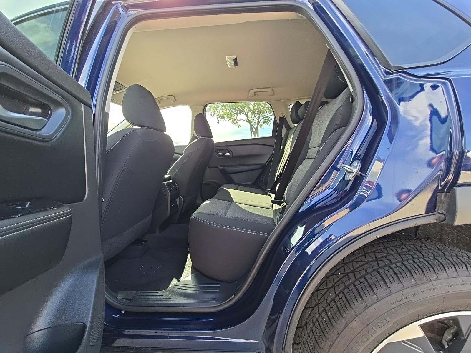 2025 Nissan Rogue SV FWD
