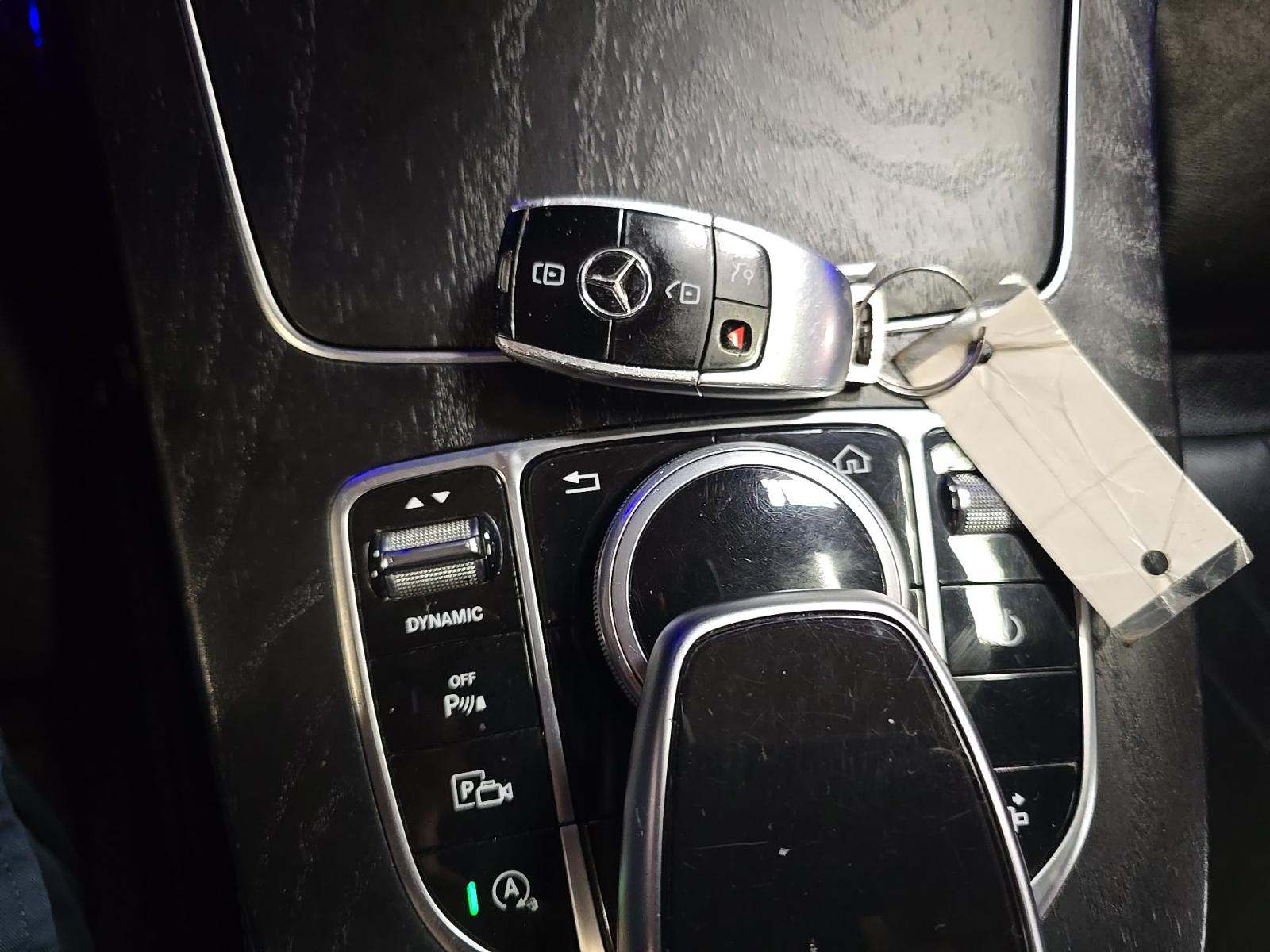 MERCEDES-BENZ E-CLASS - 8