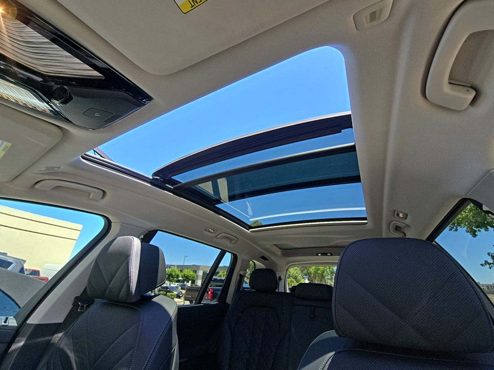 2025 BMW X7 xDrive40i AWD