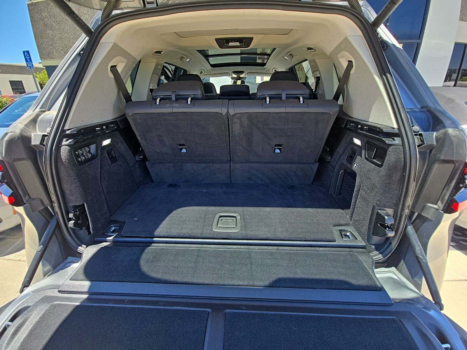 2025 BMW X7 xDrive40i AWD