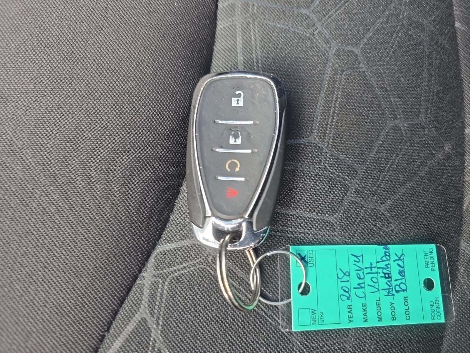 2018 Chevrolet Volt LT FWD