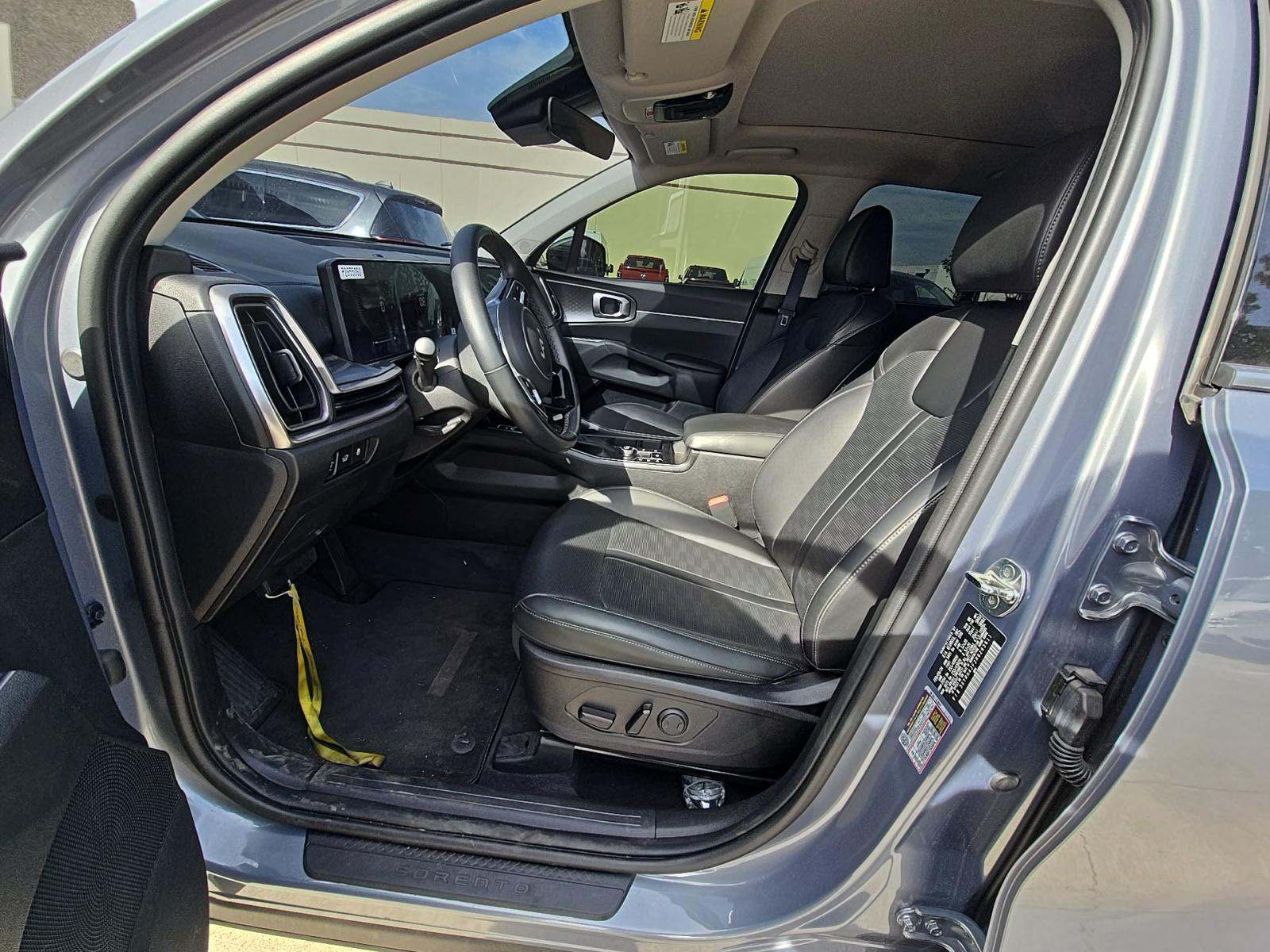 2024 Kia Sorento EX FWD