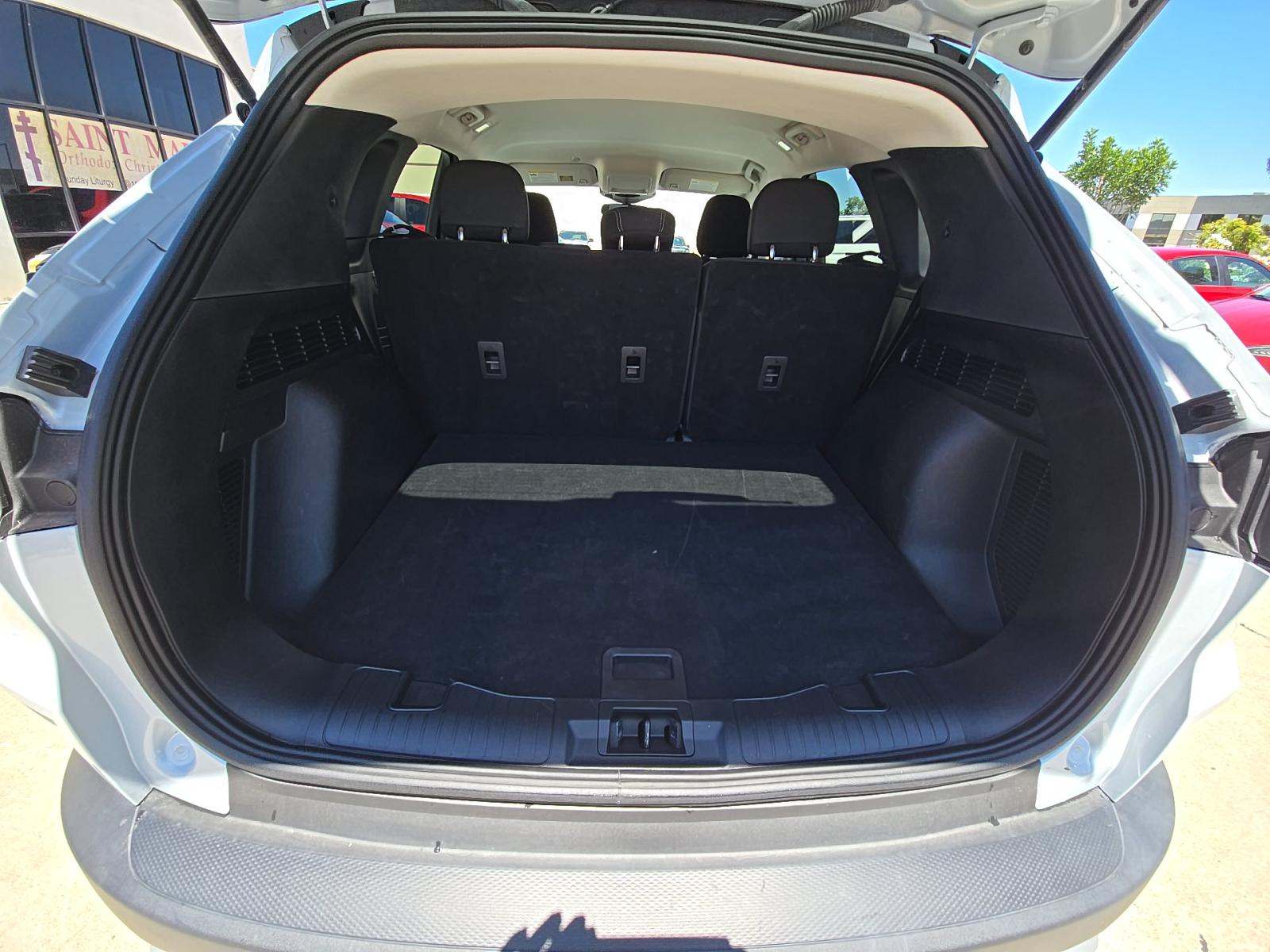 FORD ESCAPE - 10