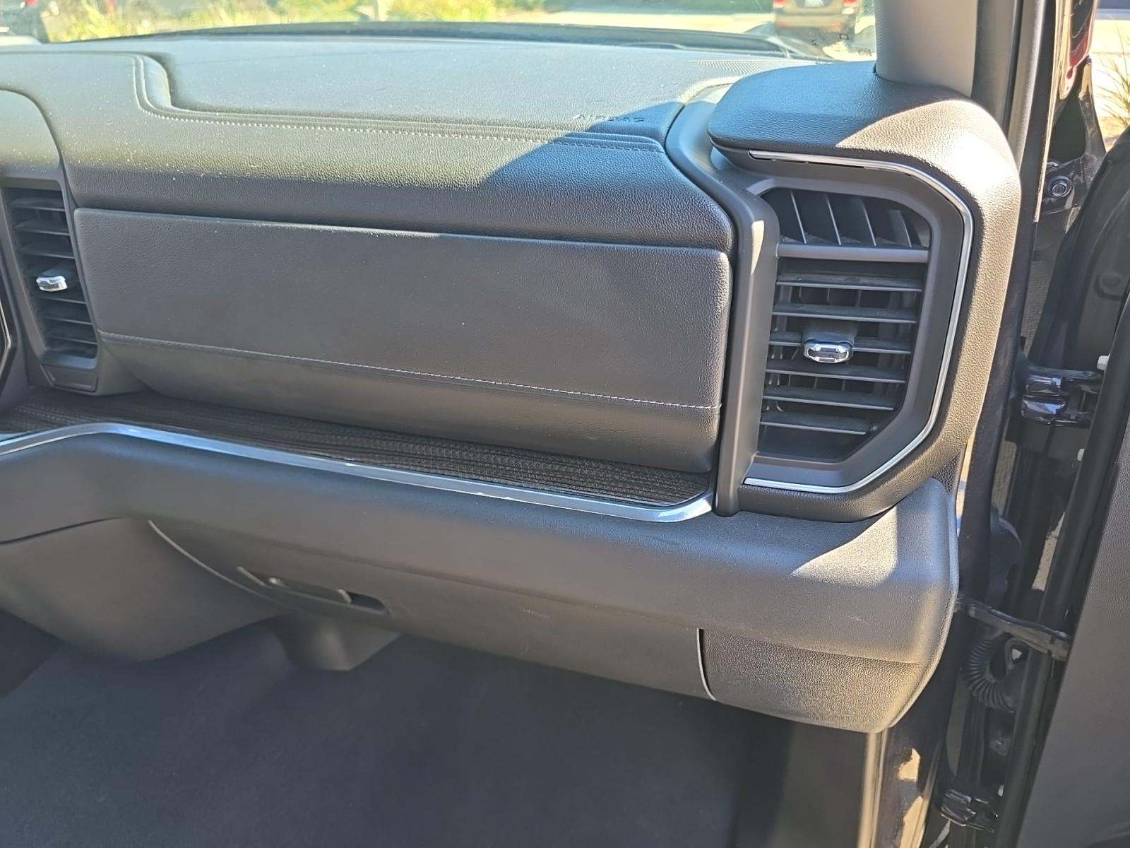 2024 Chevrolet Silverado 1500 LT AWD