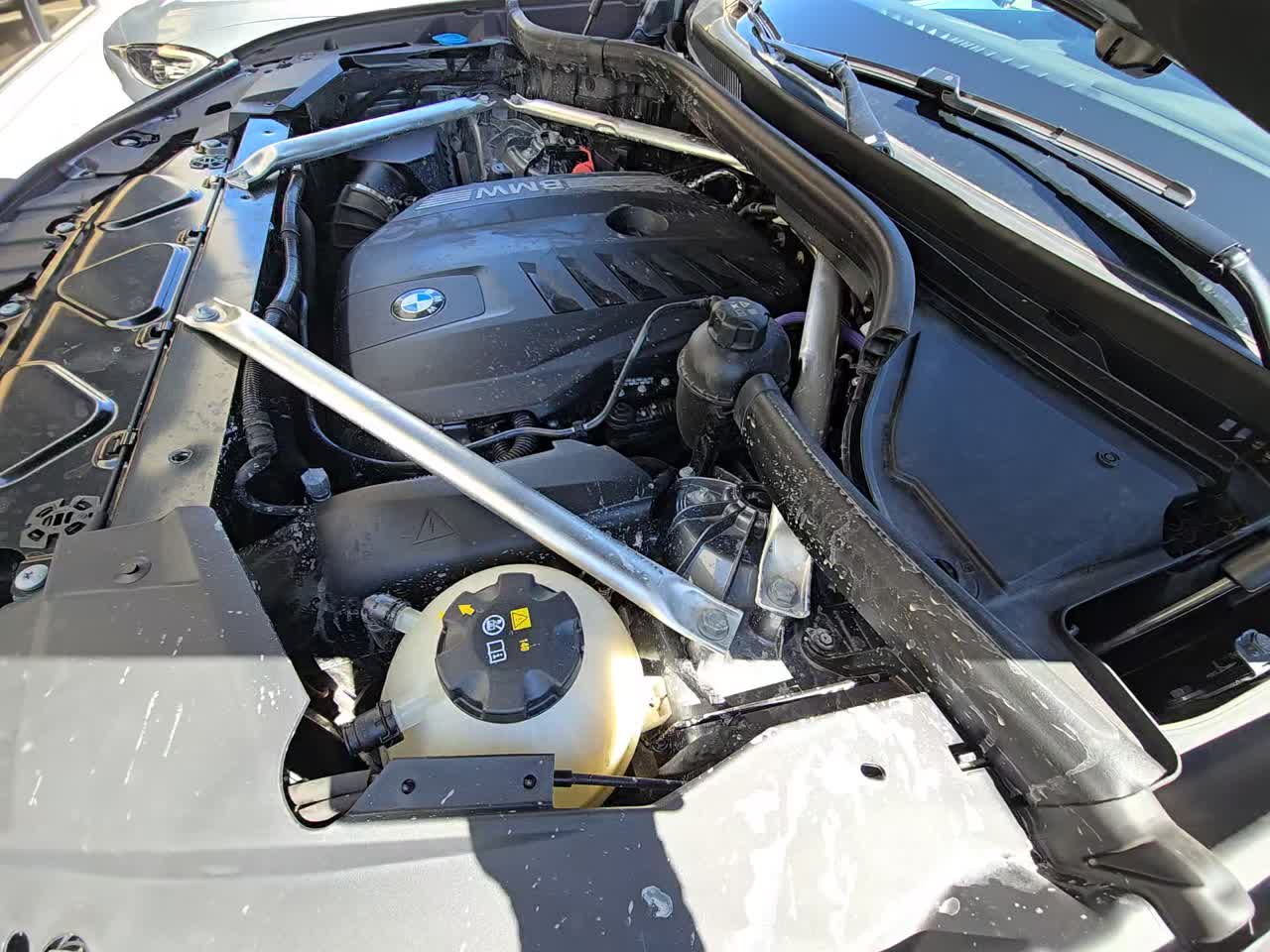 2025 BMW X6 xDrive40i AWD