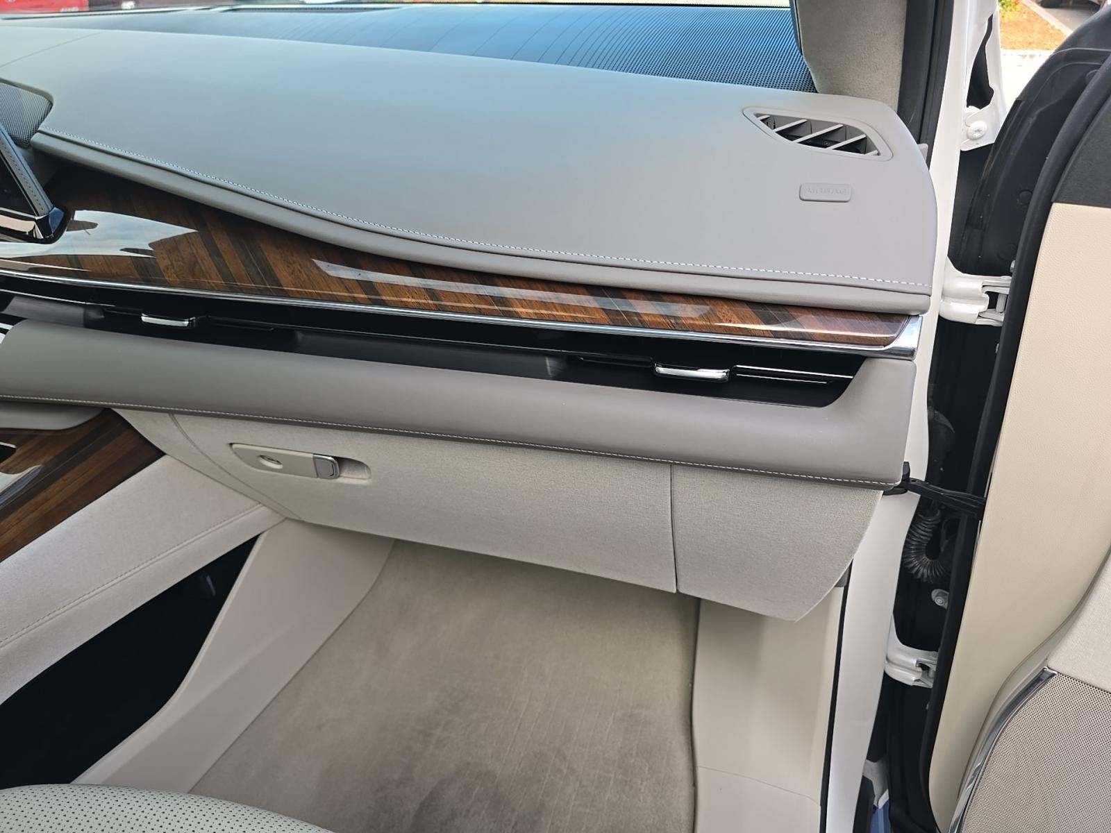 2024 Cadillac Escalade Sport Platinum AWD