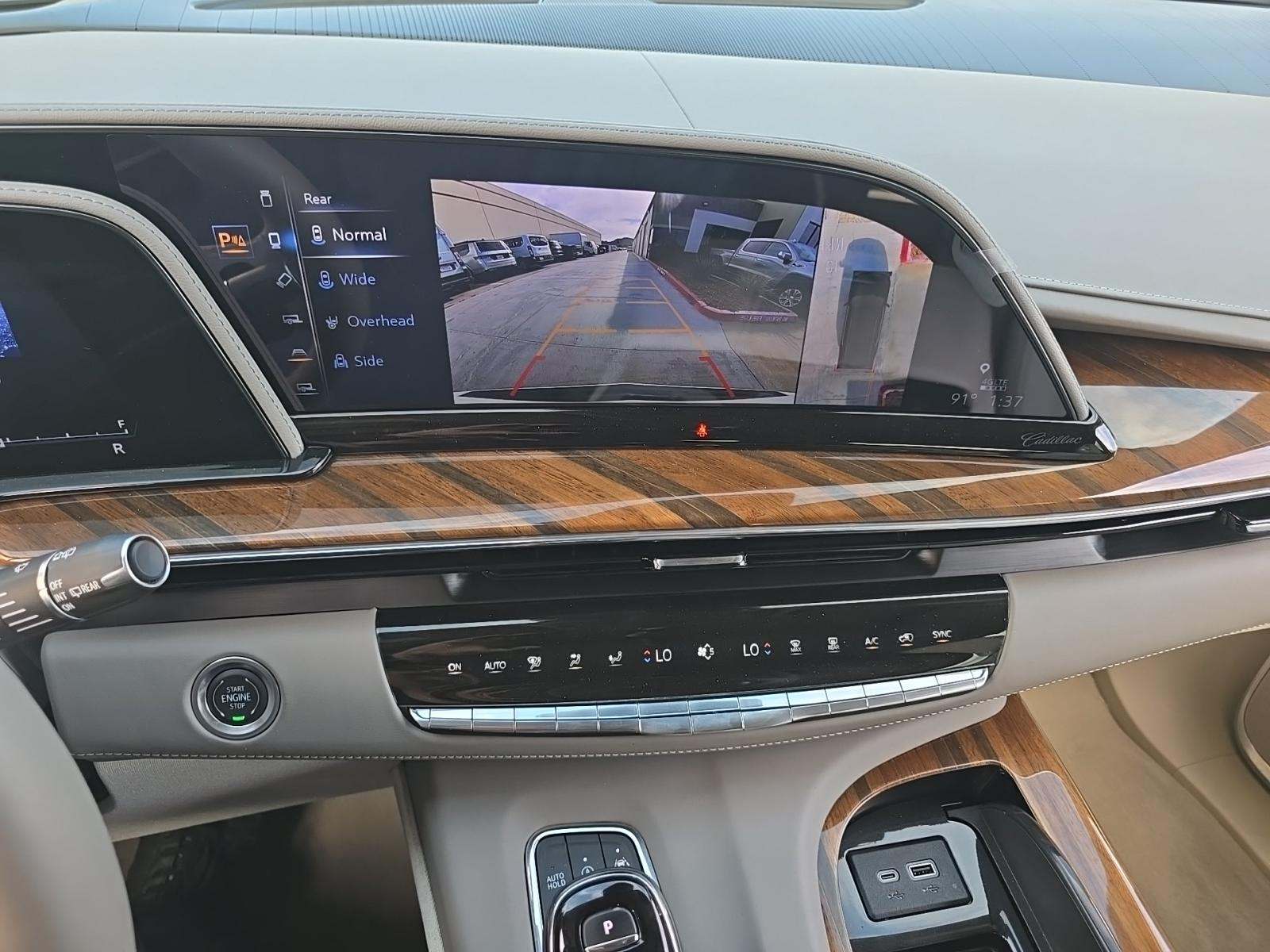 2024 Cadillac Escalade Sport Platinum AWD