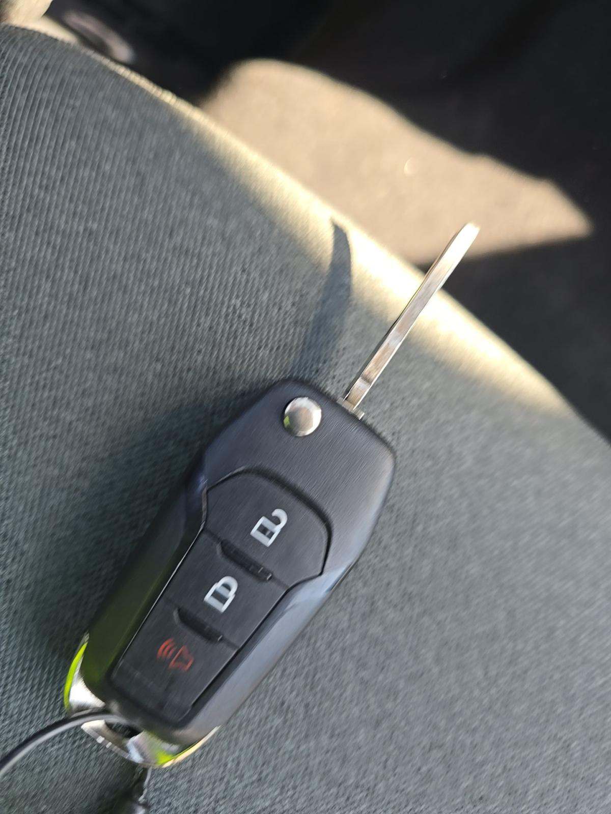 2025 Ford F-150 XLT RWD