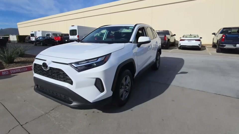 2024 Toyota RAV4 XLE