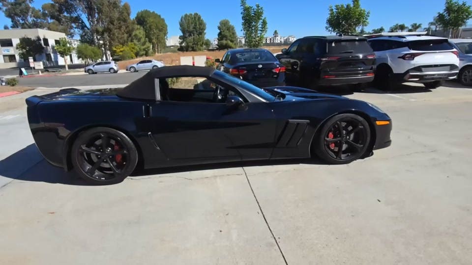 Chevrolet Corvette Z16 Grand Sport Convertible 2LT снимка Chevrolet Corvette Z16 Grand Sport Convertible 2LT