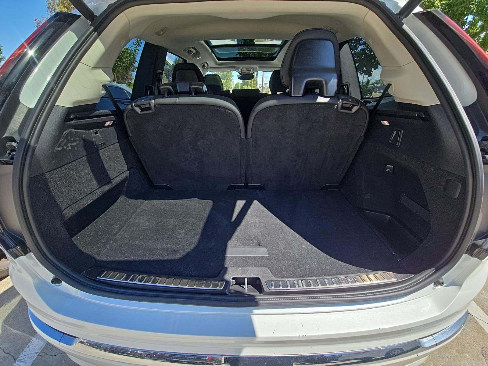 2025 Volvo XC90 B6 Plus AWD