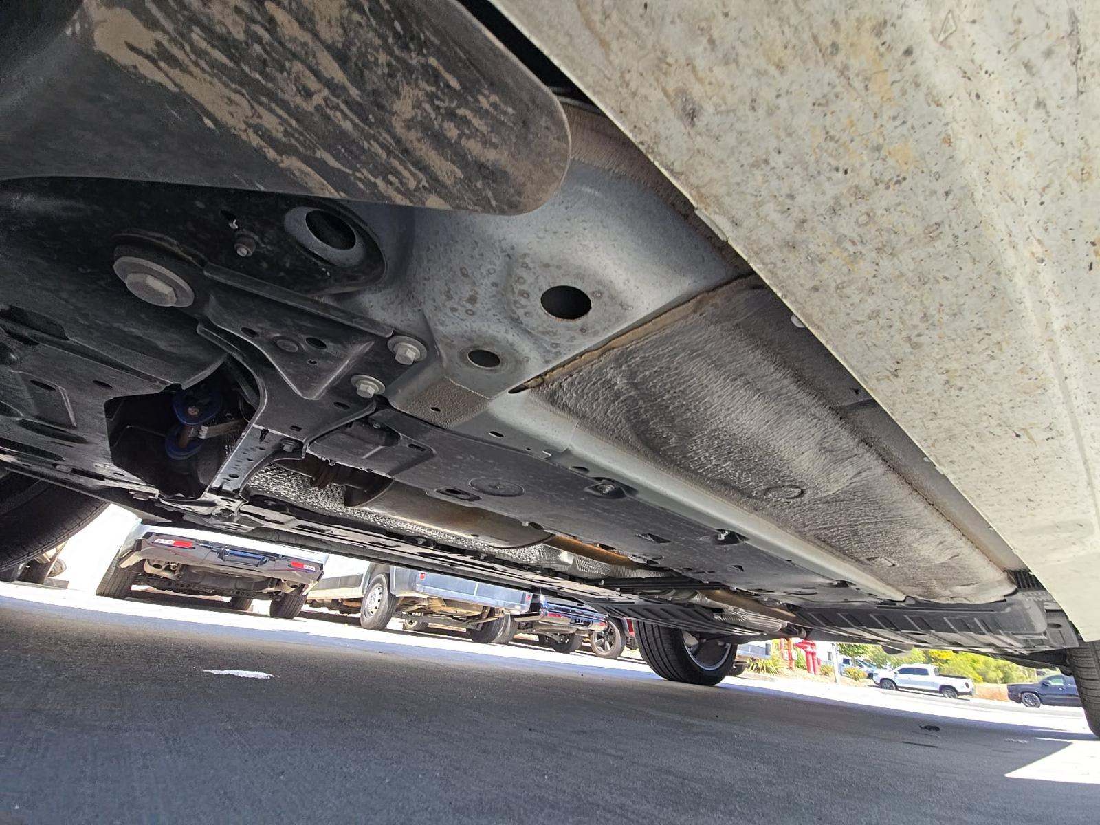 2025 Volvo XC90 B6 Plus AWD