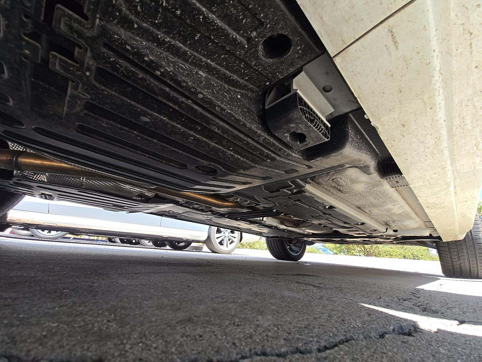 2025 Volvo XC90 B6 Plus AWD