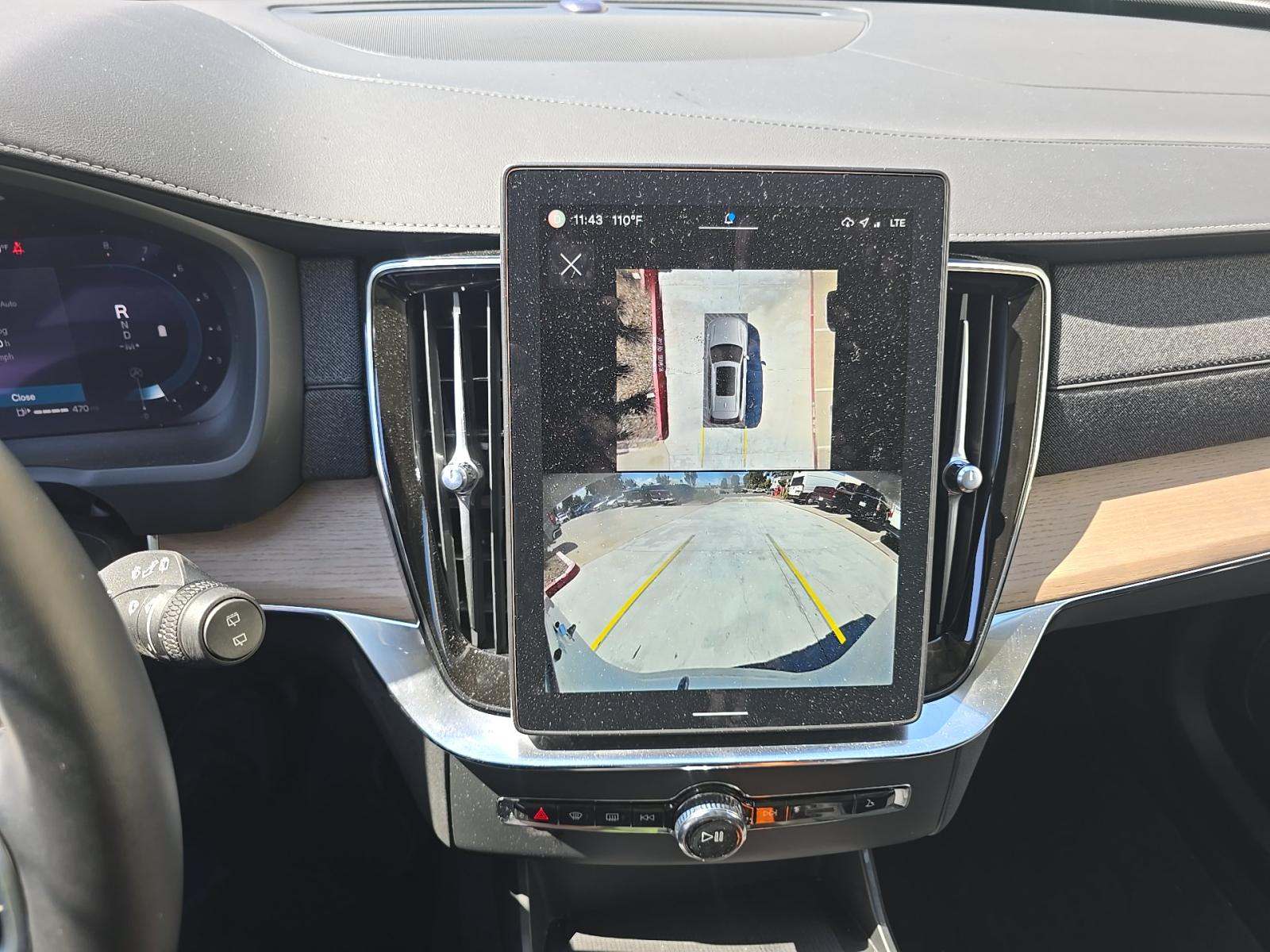 2025 Volvo XC90 B6 Plus AWD