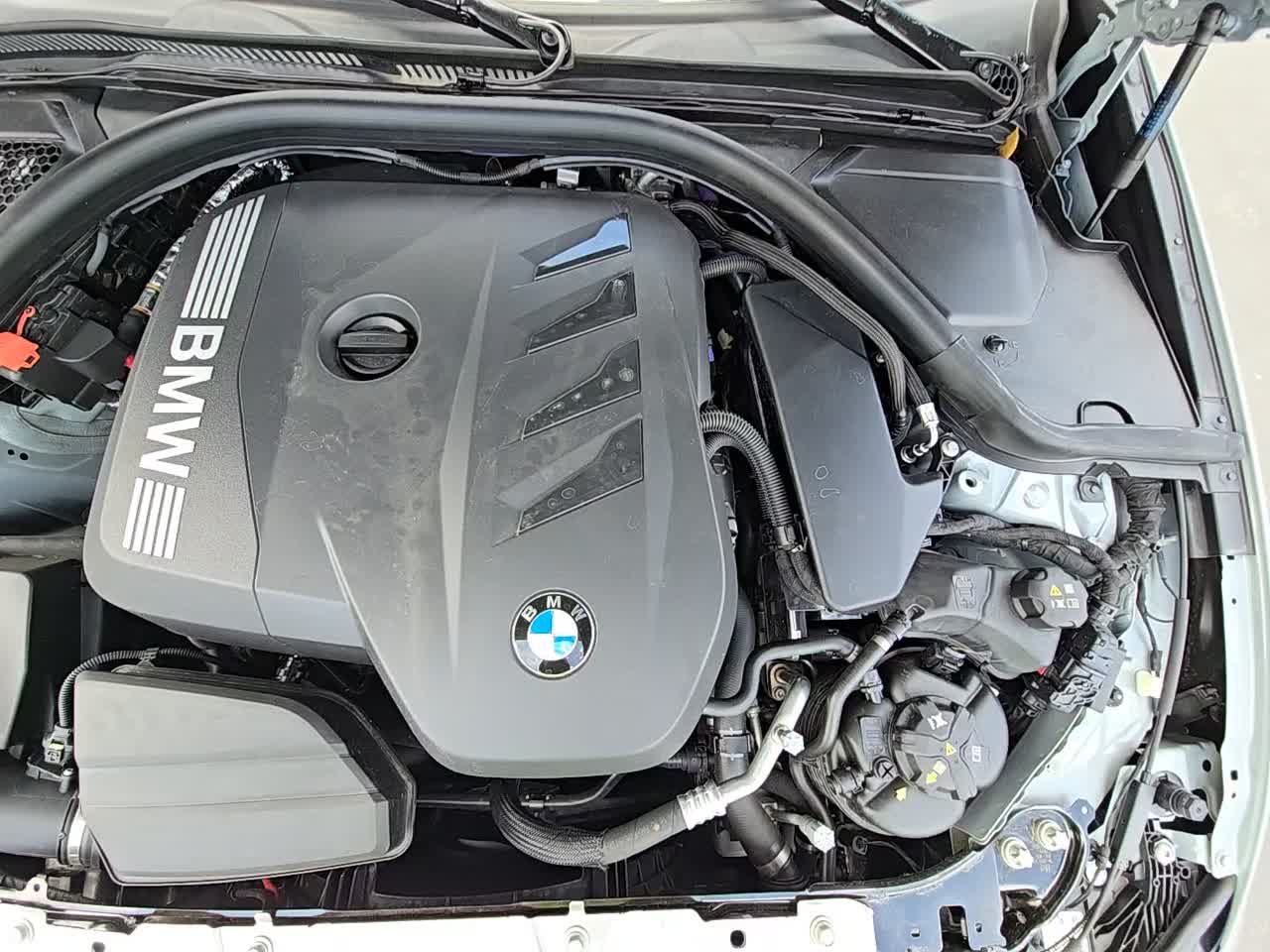 2026 BMW 3 Series 330i xDrive AWD