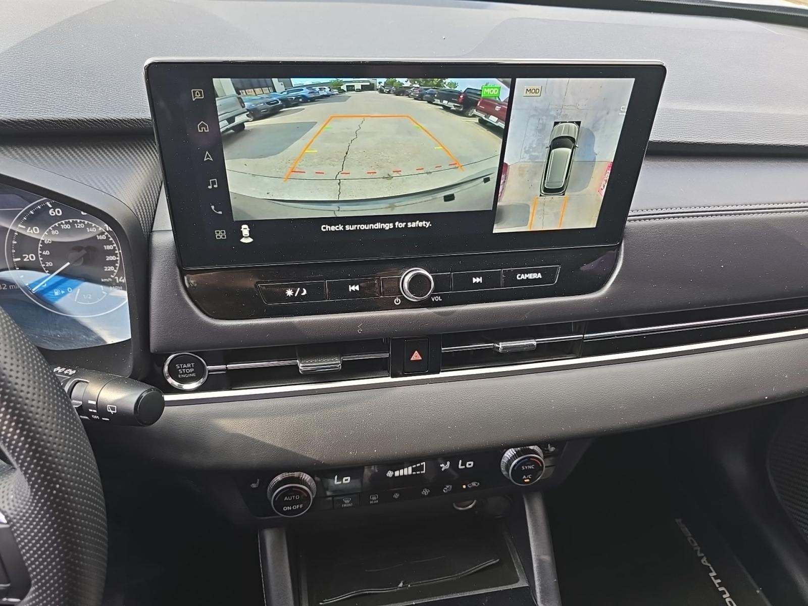 2025 Mitsubishi Outlander SE FWD