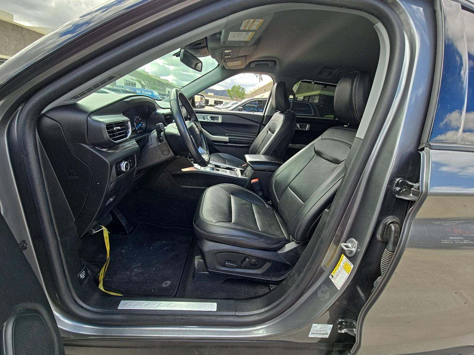 2023 Ford Explorer Limited RWD