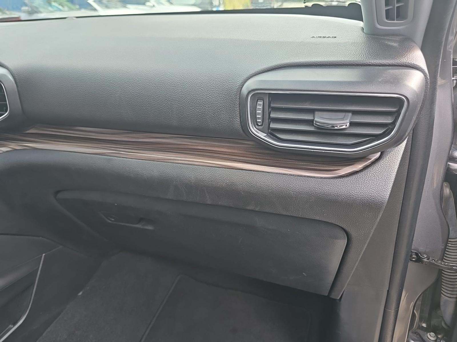 2023 Ford Explorer Limited RWD