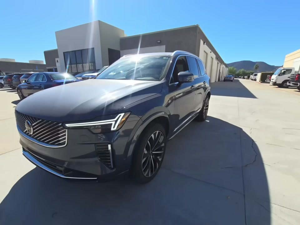 2025 Volvo XC90 B6 Plus AWD
